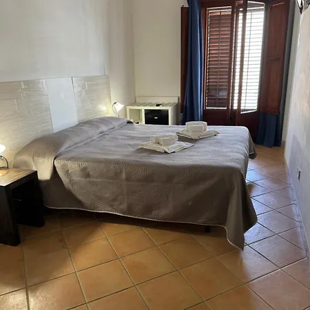 Savoia Bed & Breakfast 3*
